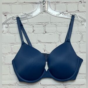 VS Pink Wear Everywhere Push Up